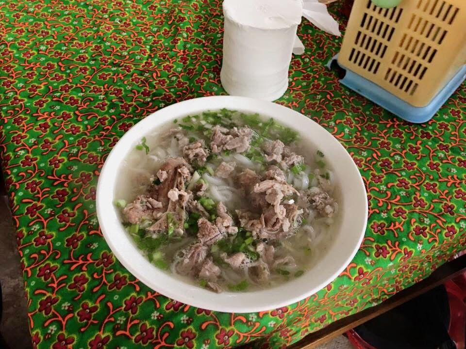 Ảnh chai nghệ mật ong lên men do khách chụp khi đánh giá trên Shopee