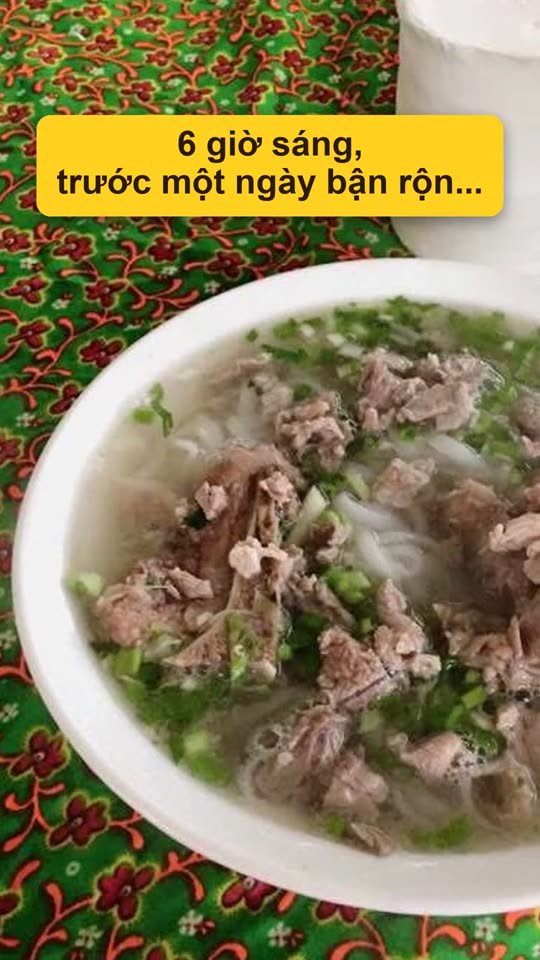 Một buổi sáng chậm với ly nghệ mật ong